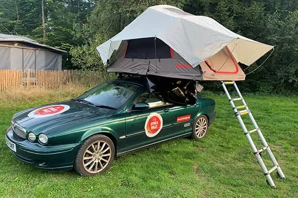 jag with roof tent jag with roof tent